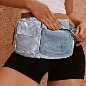 FREE PEOPLE Courtside cargo Sling Bag